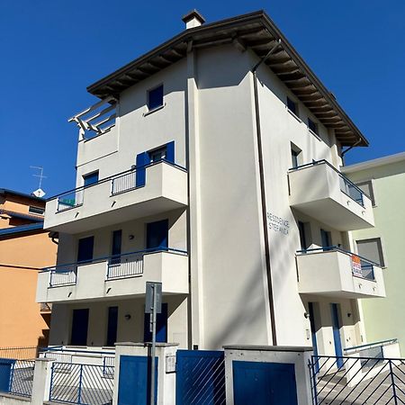 Residence Stefania Appartamenti Piano Terra - Agenzia Cocal 카오를레 외부 사진